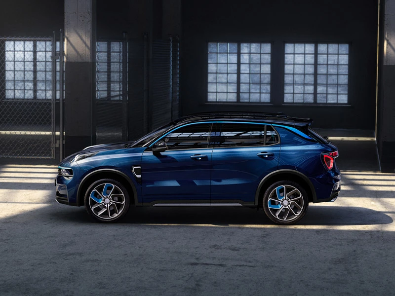 Lynk & Co 01